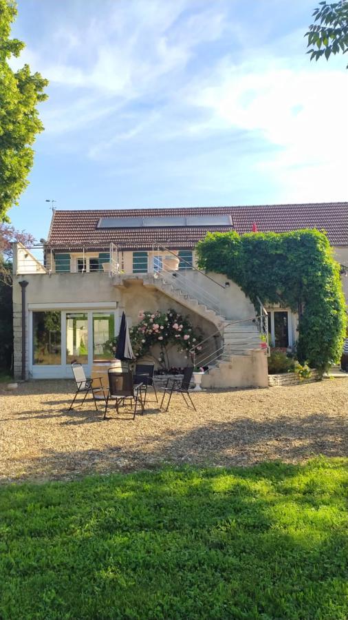 Clos Des Chenevieres, 3 Etoiles Comblanchien Exterior photo